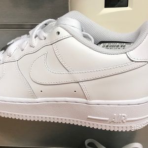 Meet your Posher, Travis